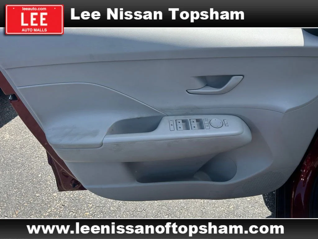 Used 2024 Ultimate Red Metallic Hyundai SEL image 21