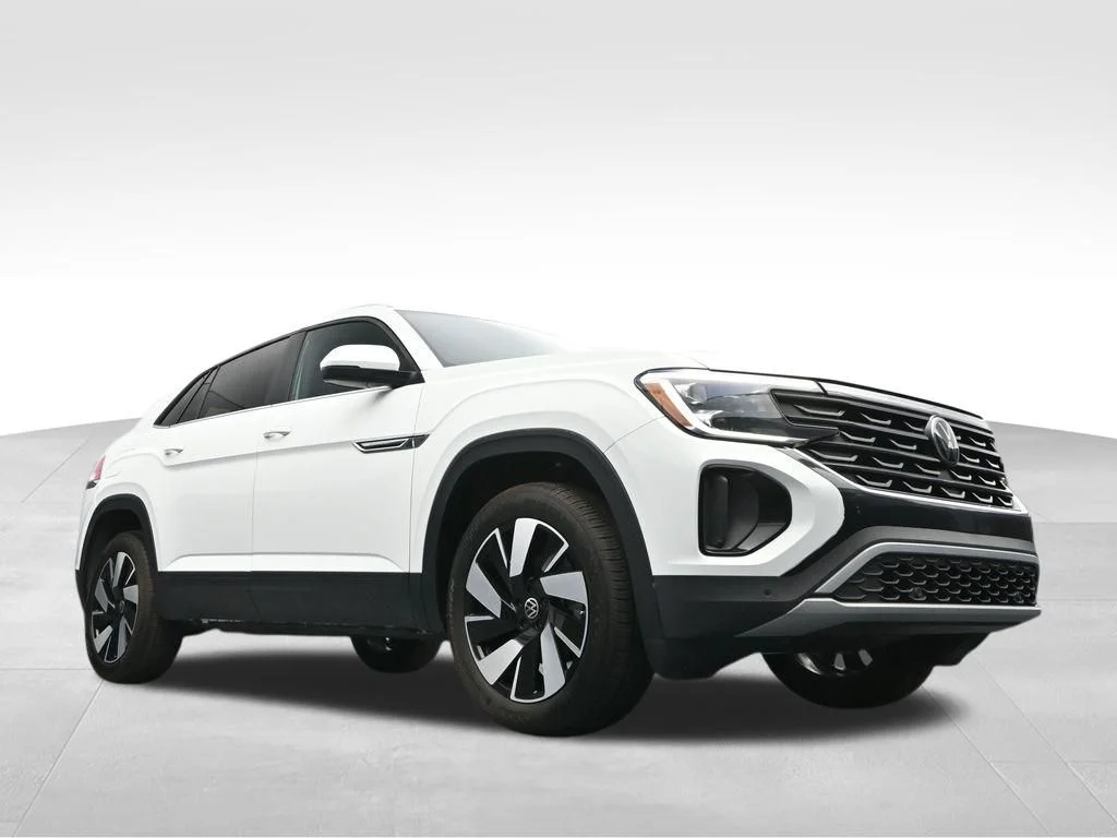 2025 Volkswagen Atlas Cross Sport SE w/Tech - Photo 35