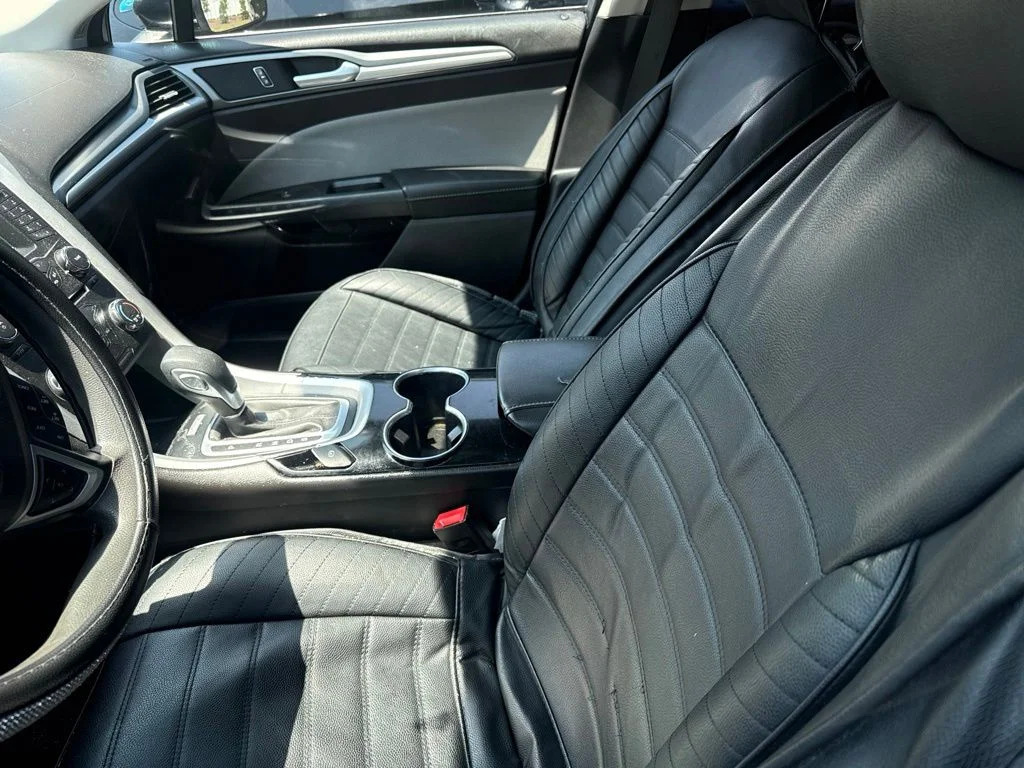 Used 2016 Black Ford S image 9