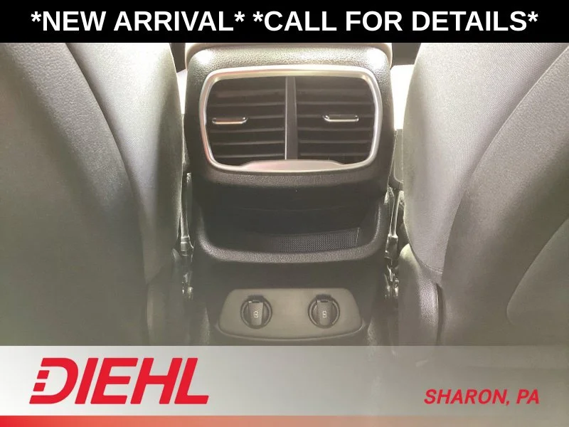 2020 Hyundai Santa Fe SEL - Photo 16