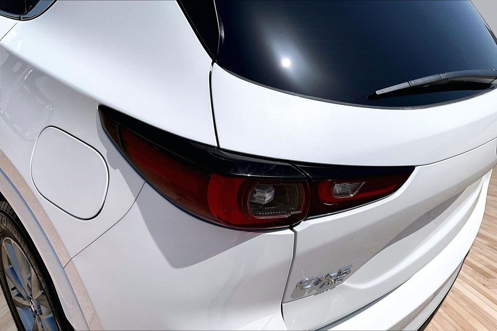 Used 2025 White Mazda 2.5 S Preferred Package image 29