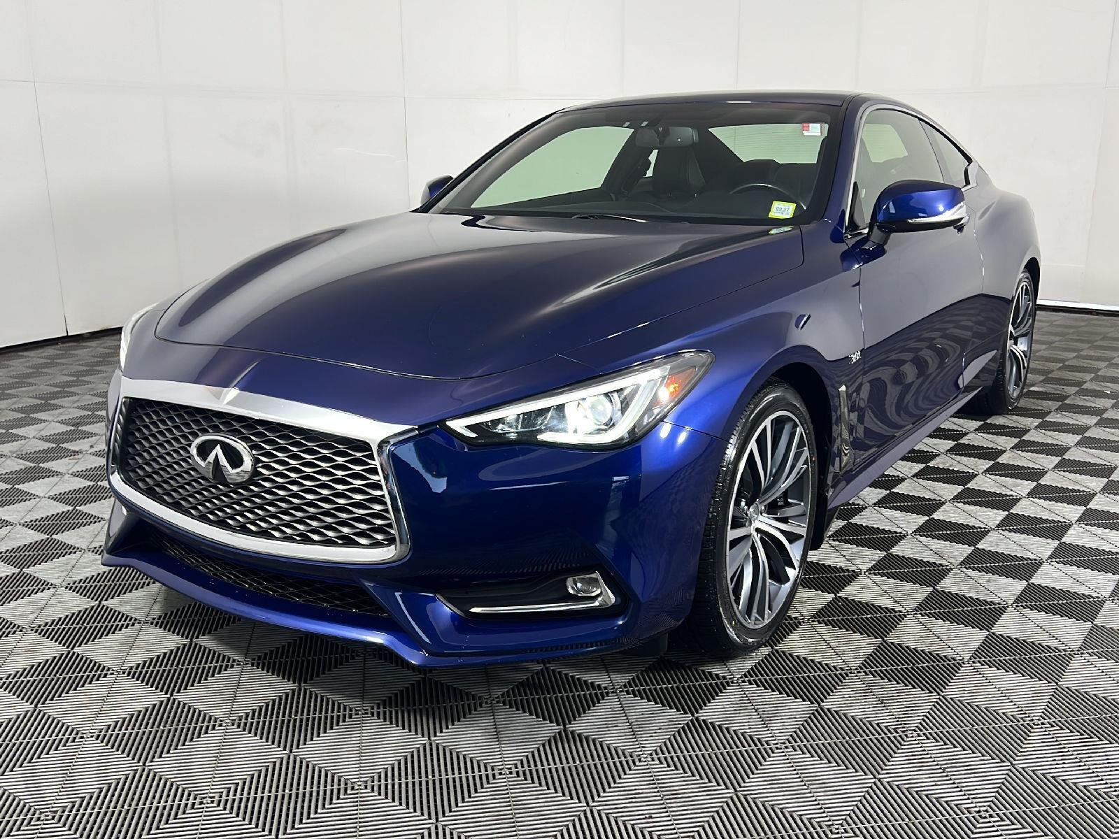 Used 2017 Iridium Blue INFINITI 3.0t Premium image 6
