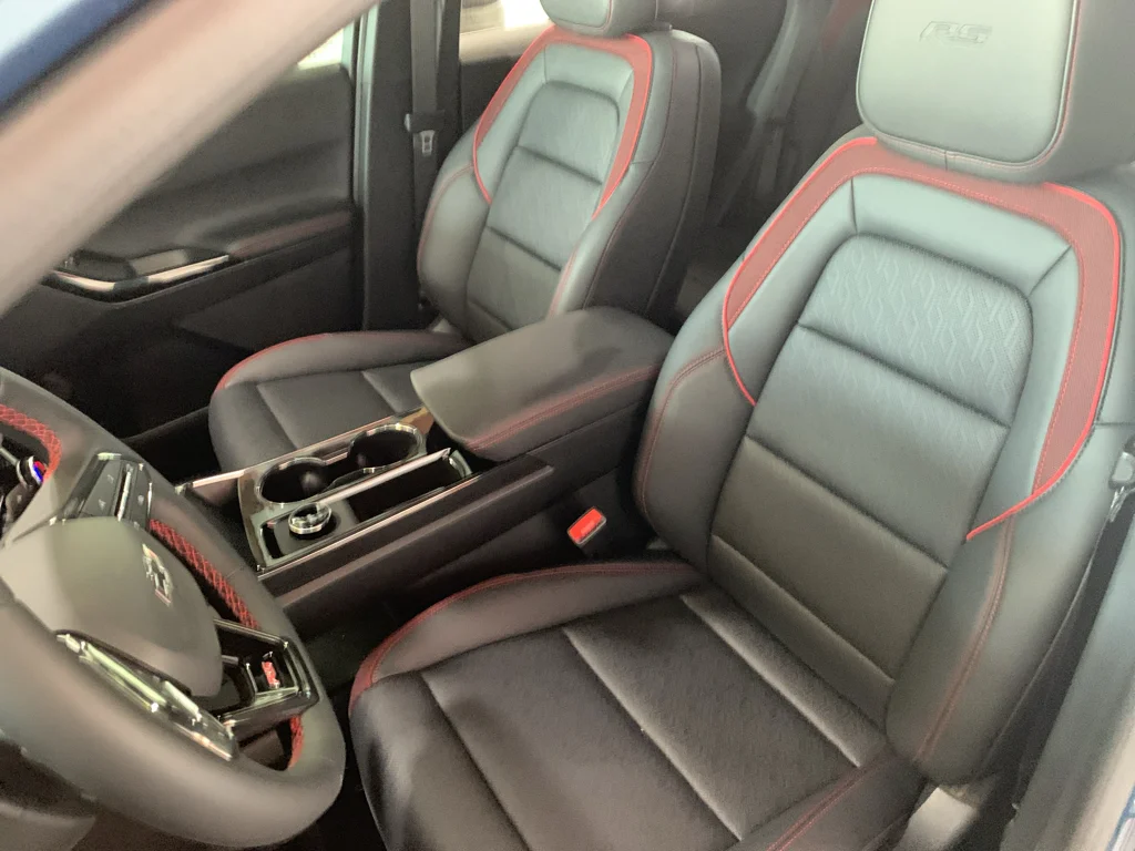 2027 Chevrolet Equinox RS - Photo 14