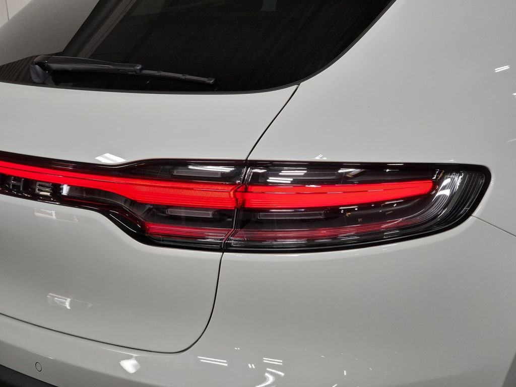 New 2026 White Porsche  image 30