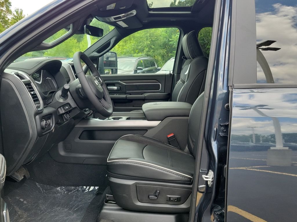 New 2026 Forged Blue Metallic Exterior Paint RAM Laramie image 18