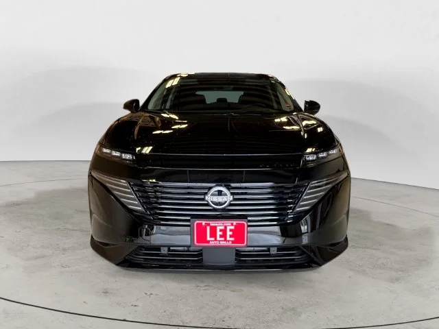 New 2026 Black Nissan Platinum image 8