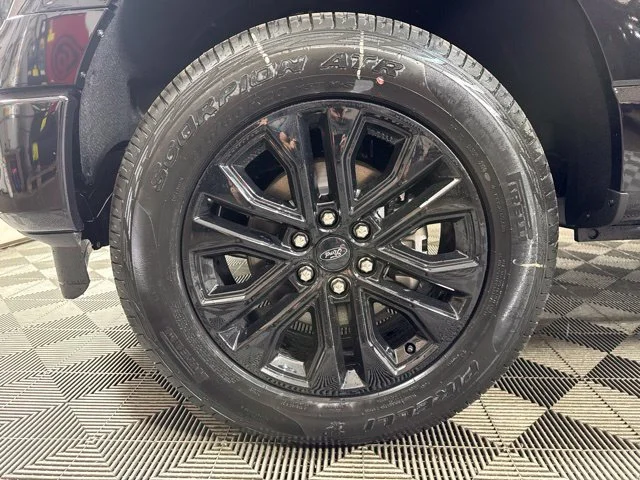 New 2026 Agate Black Metallic Ford XLT image 10