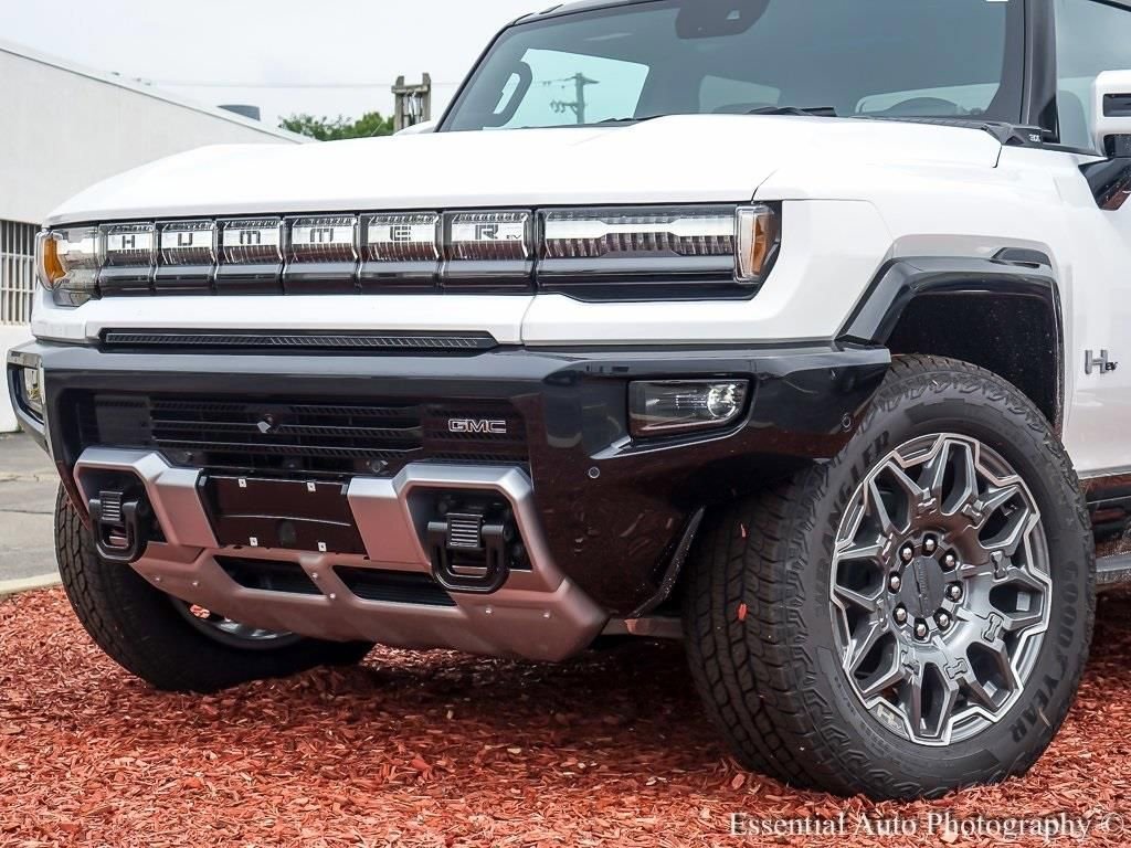 2025 GMC HUMMER EV PICKUP - Image 2