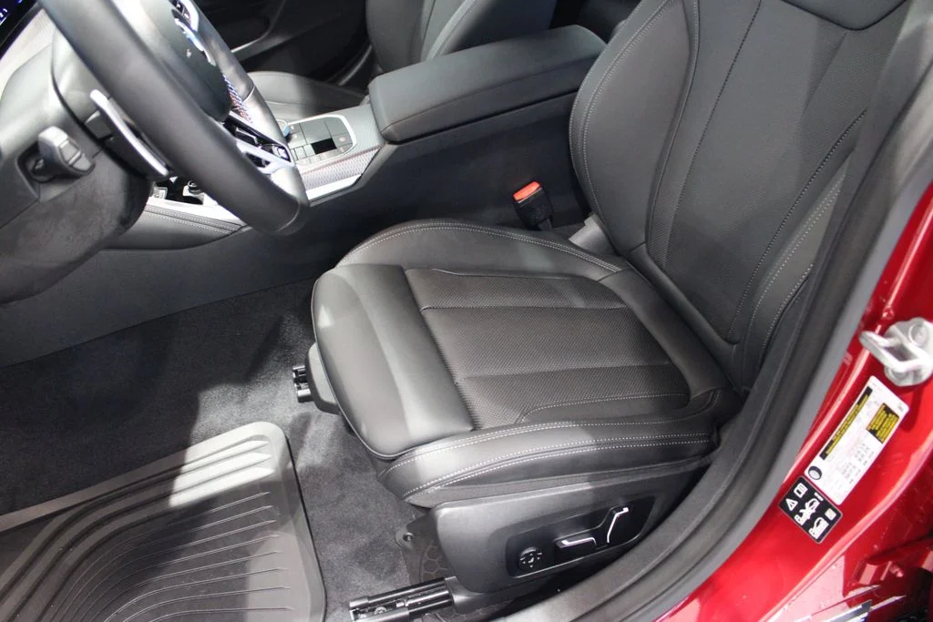 New 2026 Vegas Red Metallic BMW M440i xDrive image 8