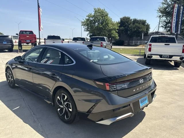 Used 2024 Gray Hyundai SEL image 36