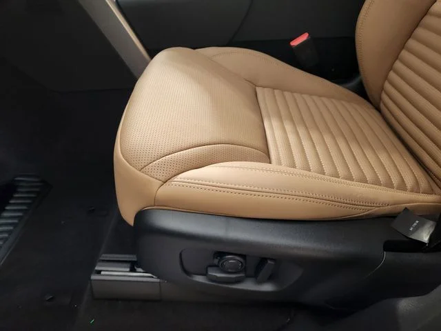 2026 Land Rover Discovery Gemini Edition - Photo 24