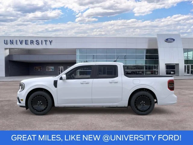 Used 2025 White Ford Lobo Standard image 3