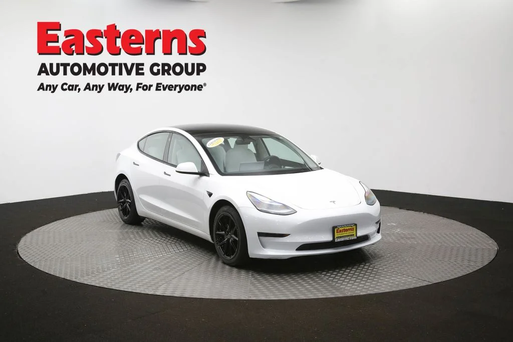 Used 2023 White Tesla Base image 44