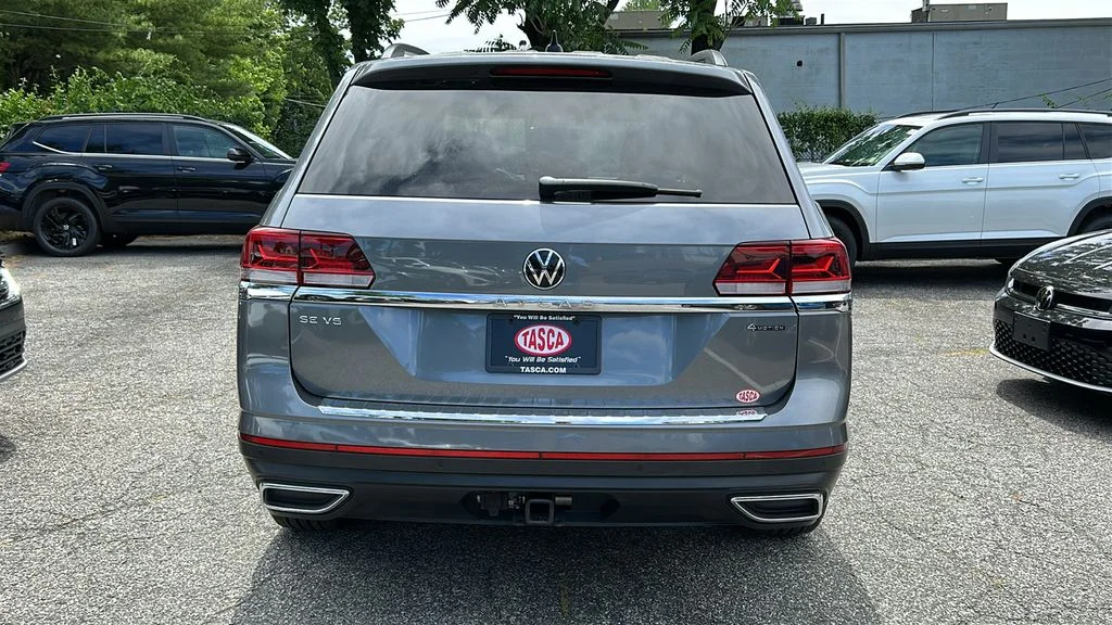 Used 2023 Gray Volkswagen 3.6L V6 SE w/Technology image 5