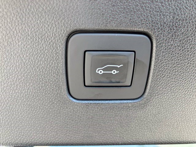 Used 2025 Moonstone Gray Metallic Buick Sport Touring image 25