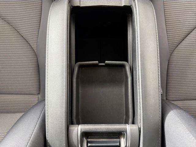 Certified Used 2024 MAGNETIC GRAY MET. Toyota  image 31