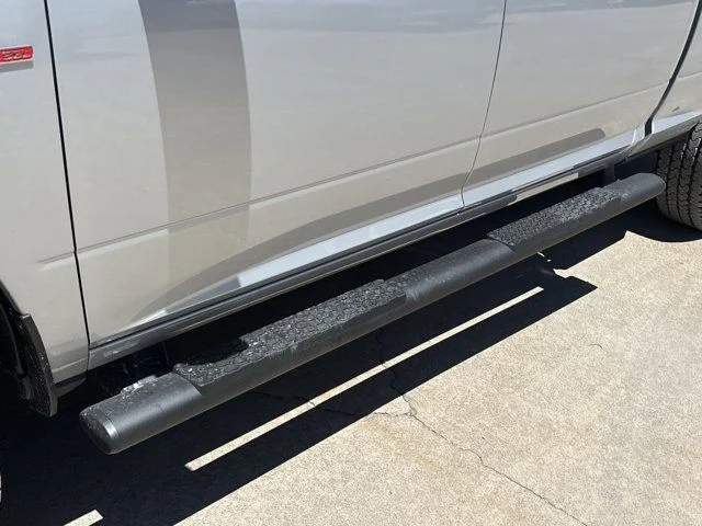 New 2026 Silver-Zynith Exterior Paint RAM Tradesman image 15
