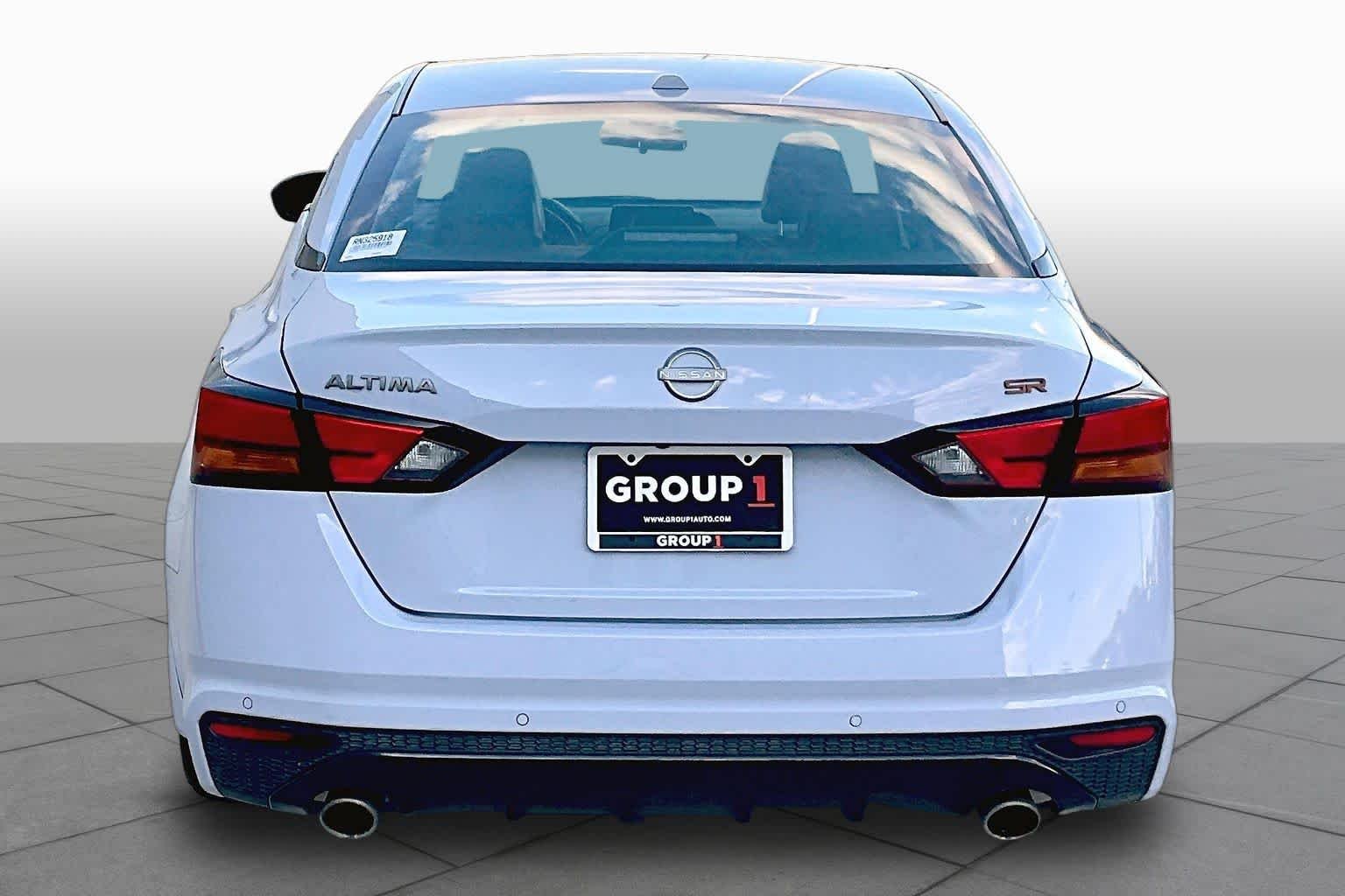 Used 2024 Gray Sky Pearl Nissan 2.5 SR image 5