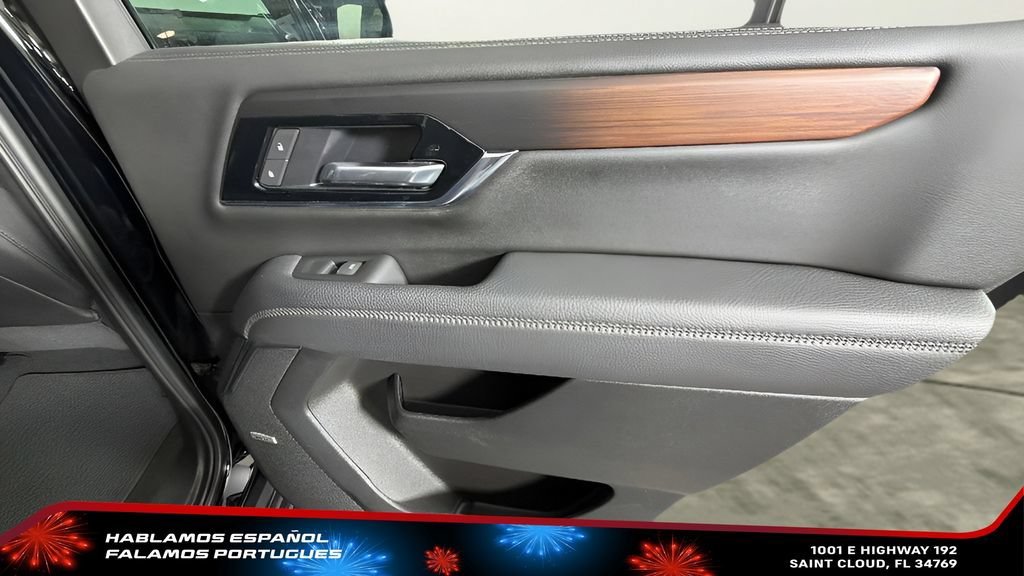 Used 2025 Onyx Black GMC Denali image 28