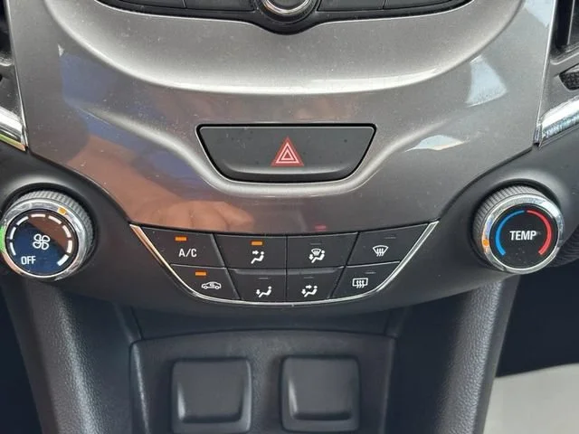 Used 2016 TUNGSTEN METALLIC Chevrolet LT image 22