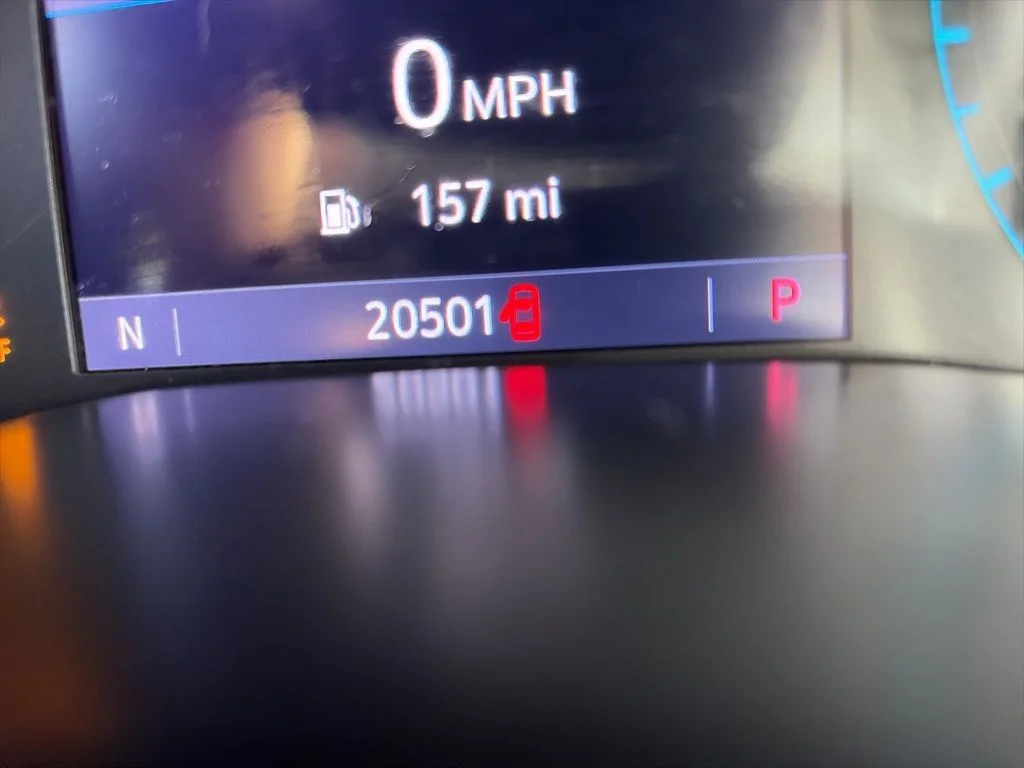 Used 2020 Red GMC All Terrain image 3