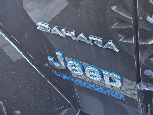 Used 2021 Black Jeep Unlimited Sahara 4xe image 13