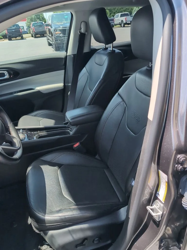 Certified Used 2022 Gray Jeep Limited image 11