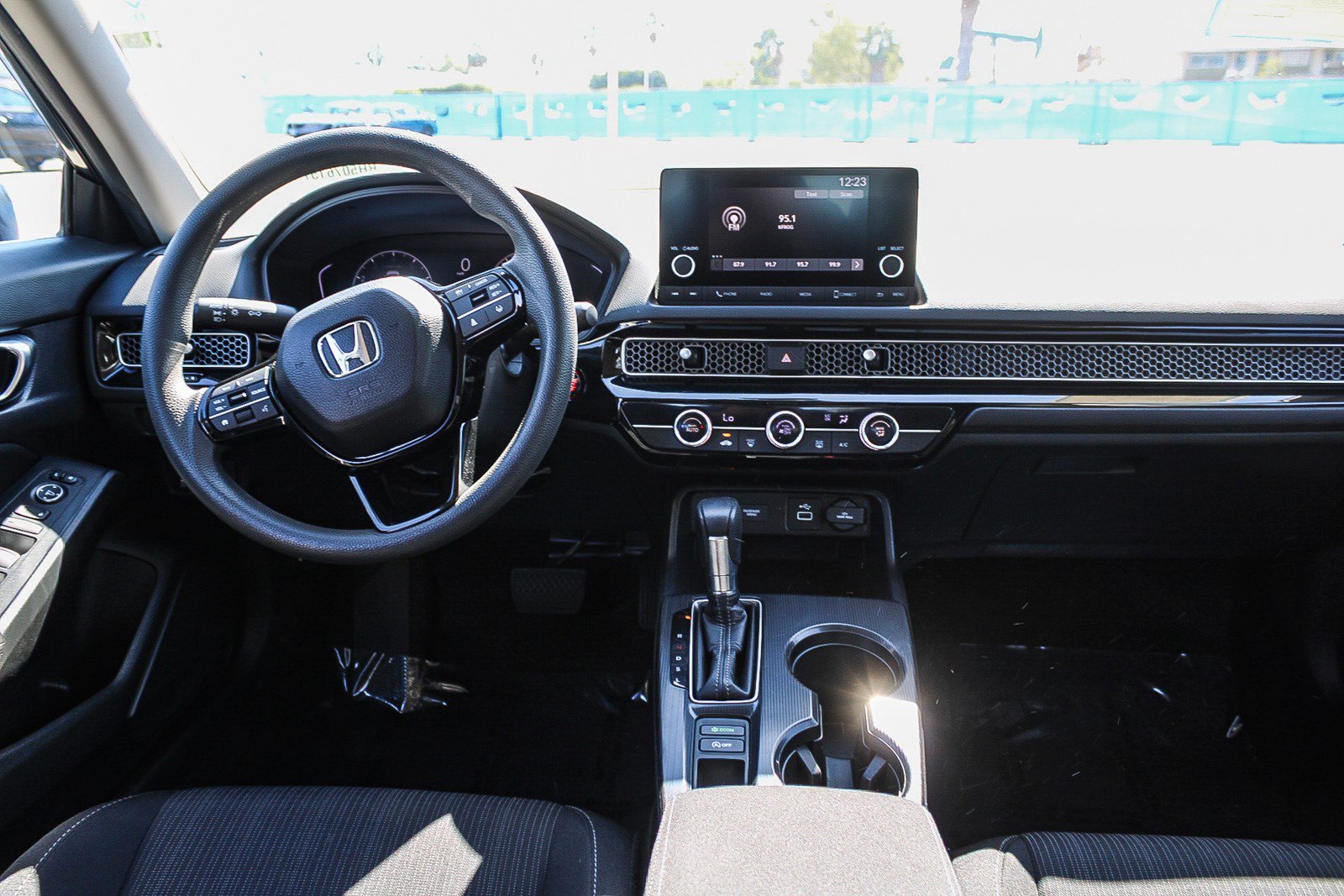 2024 Honda Civic LX - Photo 13