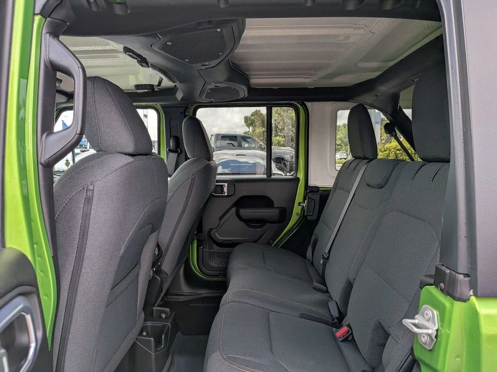 2026 Jeep Wrangler 4-Door Willys - Photo 14