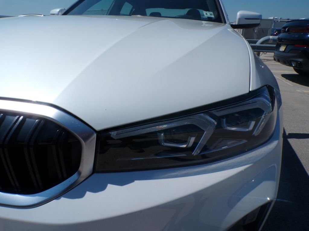 Certified Used 2025 Mineral White Metallic BMW 330i xDrive image 9