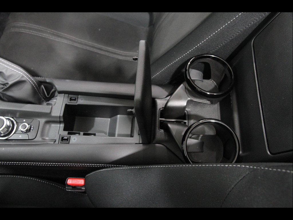 2025 Mazda MX-5 Miata Club - Photo 16
