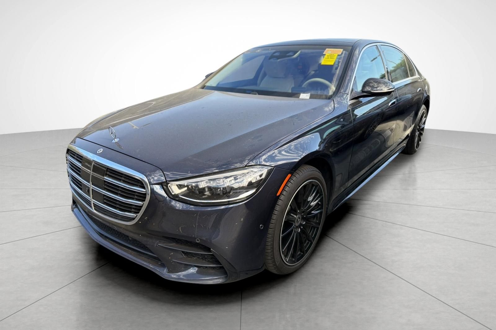 Used 2022 Blue Mercedes-Benz S 500 image 2