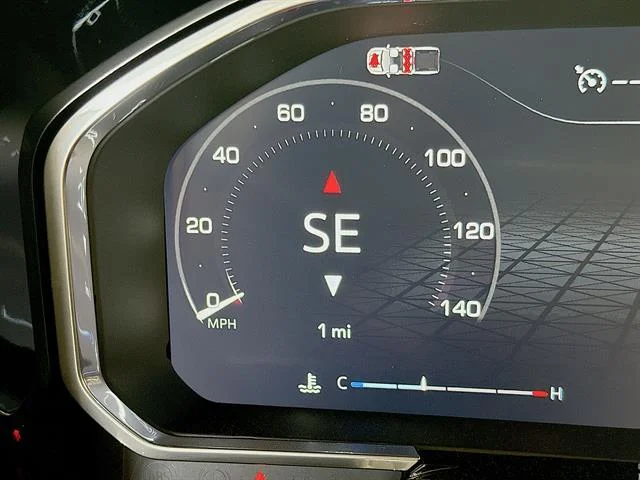 New 2026 Summit White GMC Elevation image 45