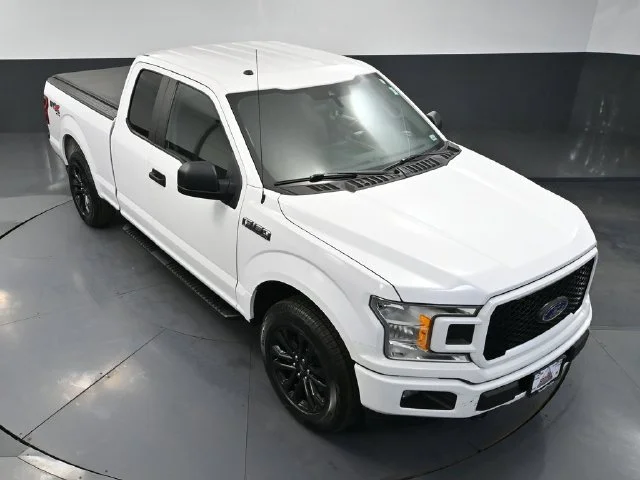 Used 2019 White Ford XL image 46
