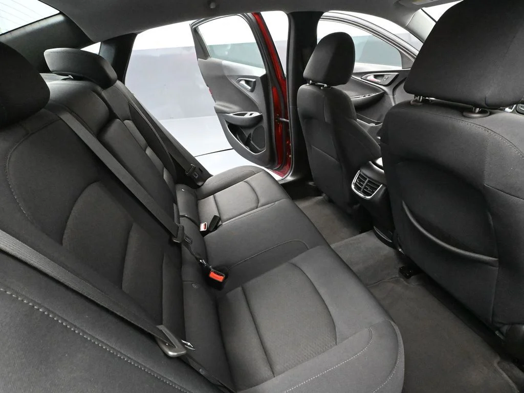 Used 2024 Red Chevrolet LT image 40