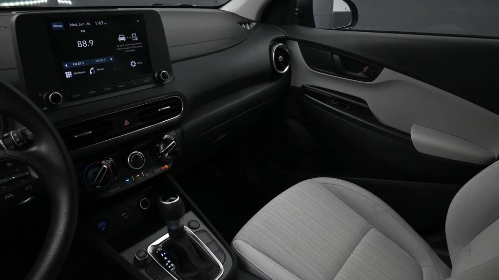 Certified Used 2023 Gray Hyundai SEL image 8