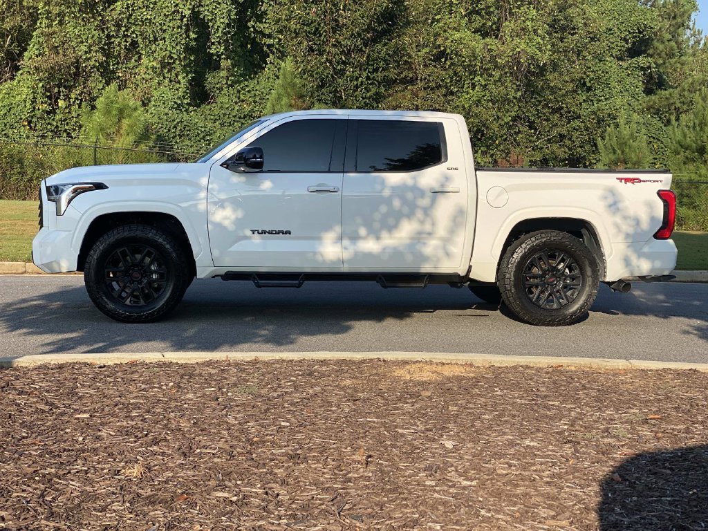 Certified Used 2022 White Toyota SR5 image 7