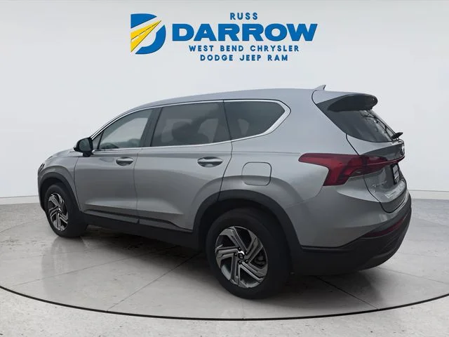 Used 2023 Silver Hyundai SE image 3