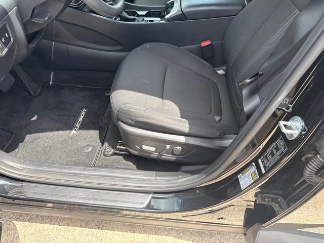 Used 2023 Black Hyundai SEL image 14