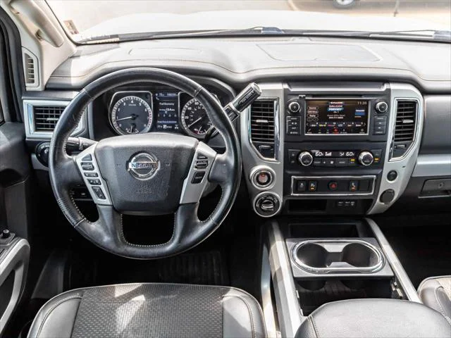Used 2019 Silver Nissan PRO-4X image 11