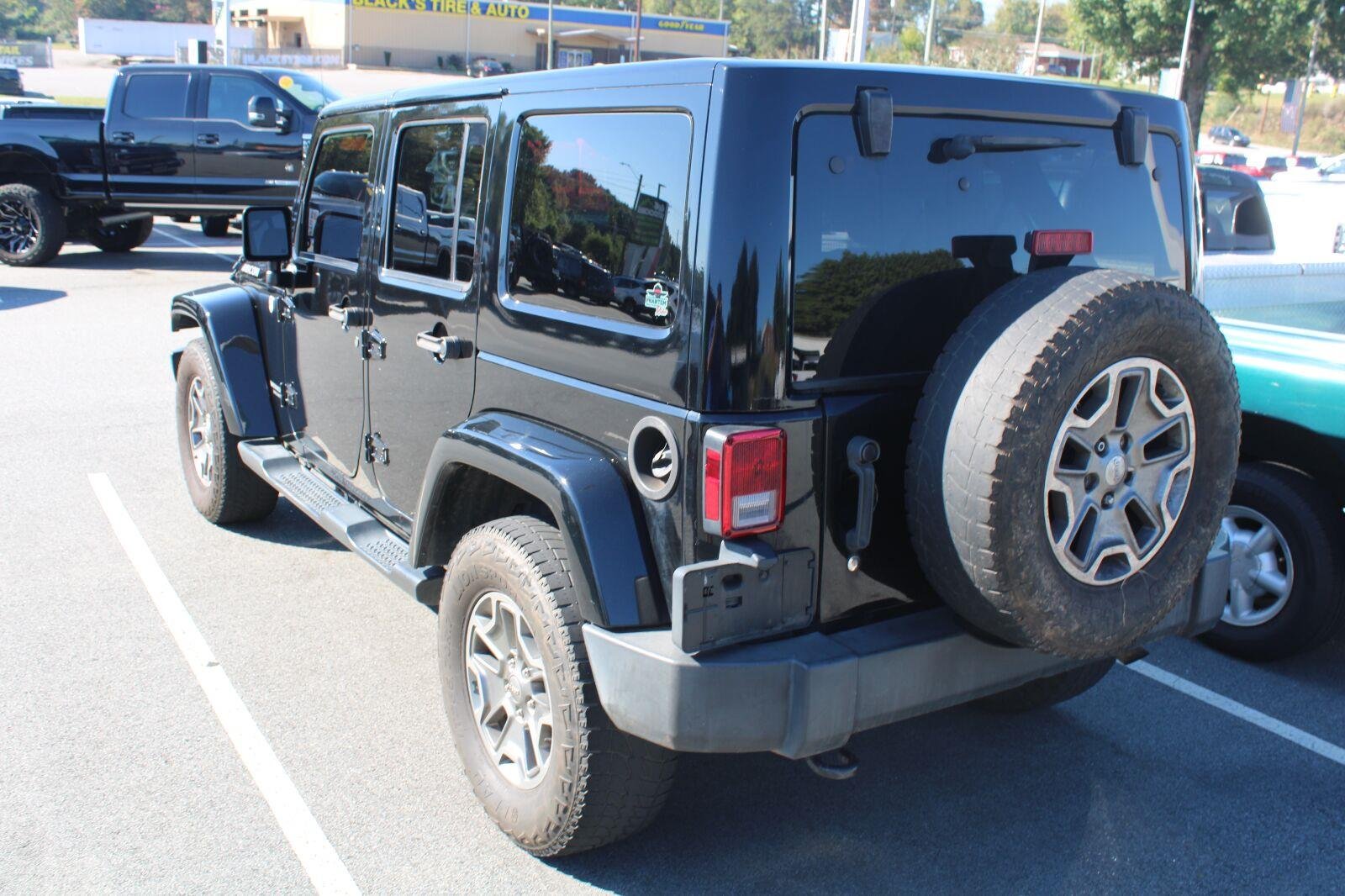 Used 2016 Black Clearcoat Jeep Rubicon image 6
