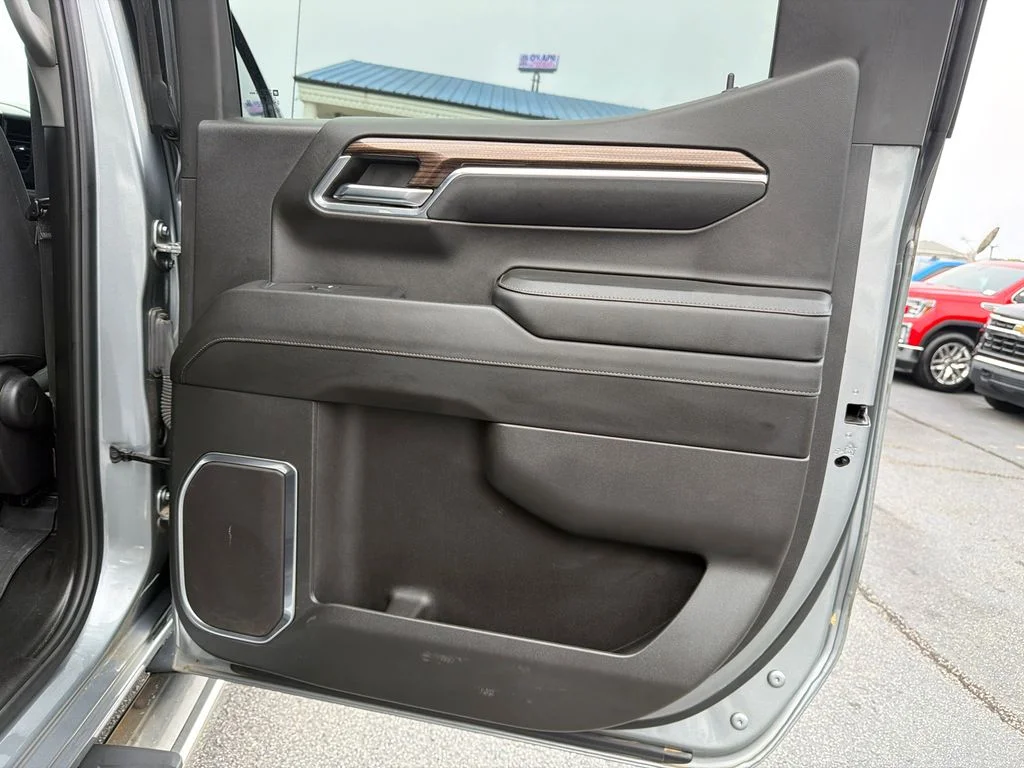Used 2024 Gray Chevrolet LT image 16
