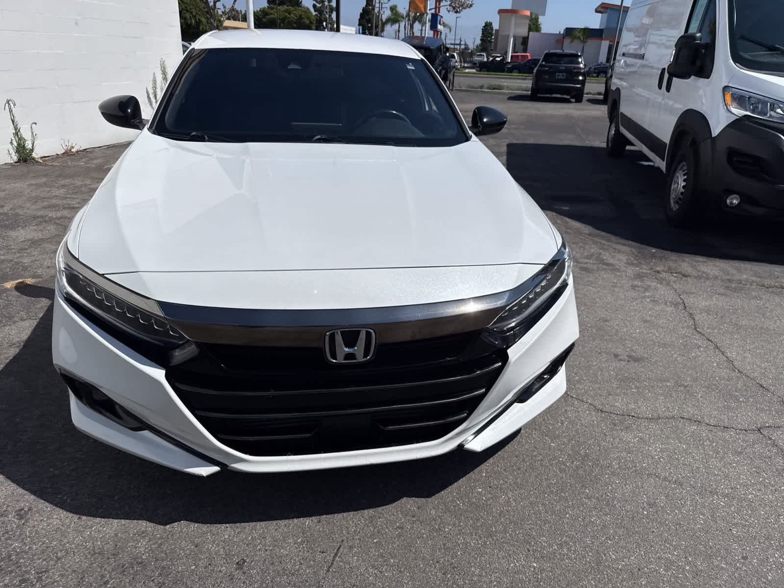 Used 2022 Platinum White Pearl Honda Sport image 5
