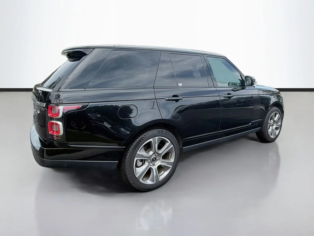 Used 2020 Black Land Rover HSE image 5