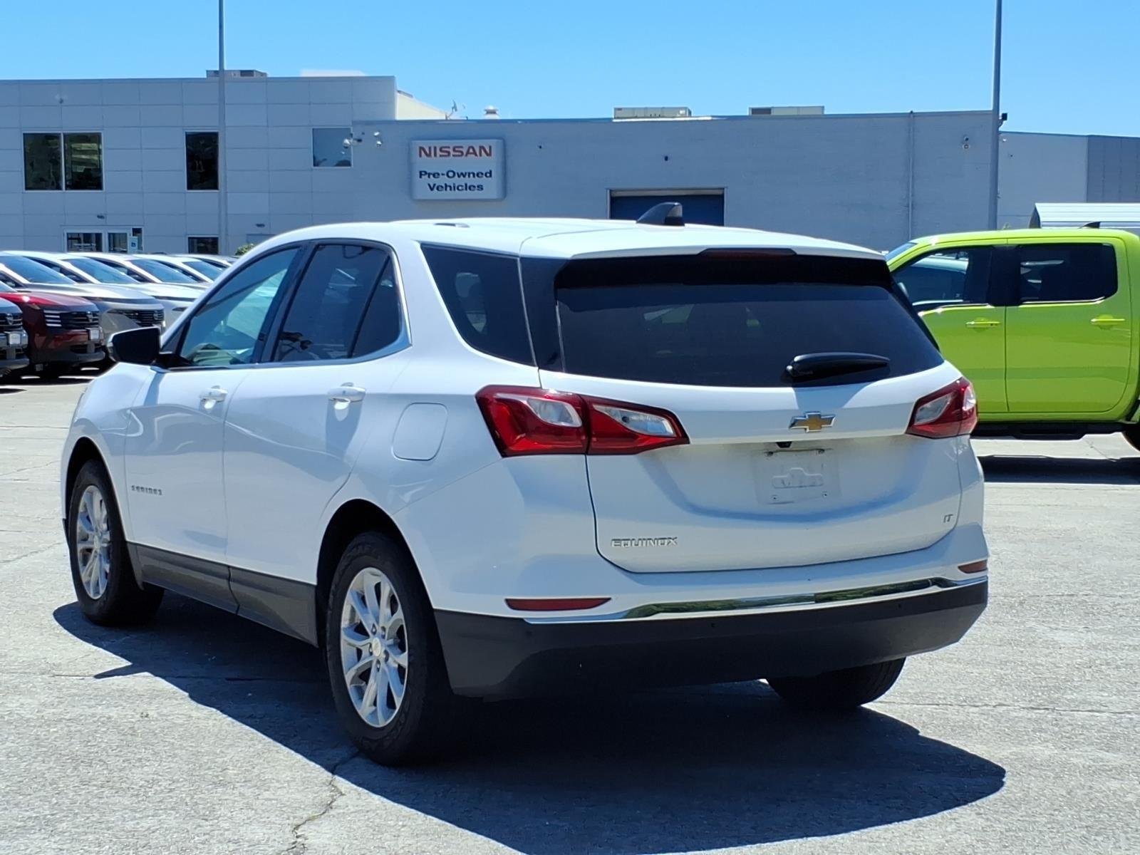 Used 2019 Summit White Chevrolet LT image 9