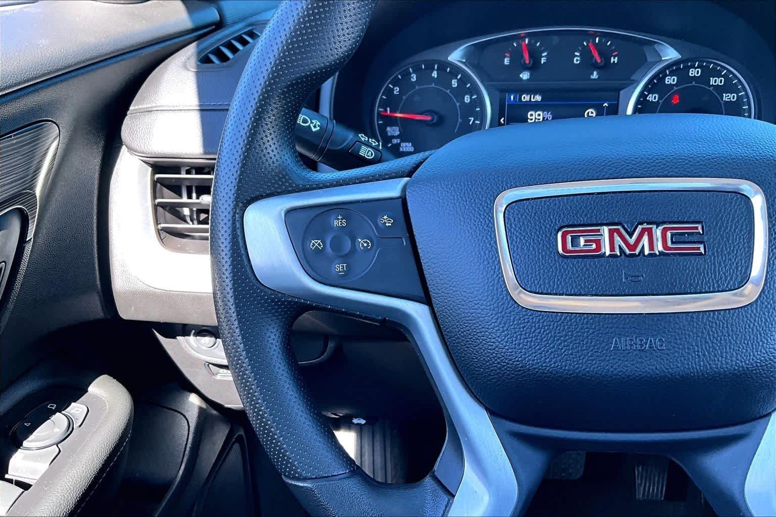 Used 2024 Riptide Metallic GMC SLE image 24