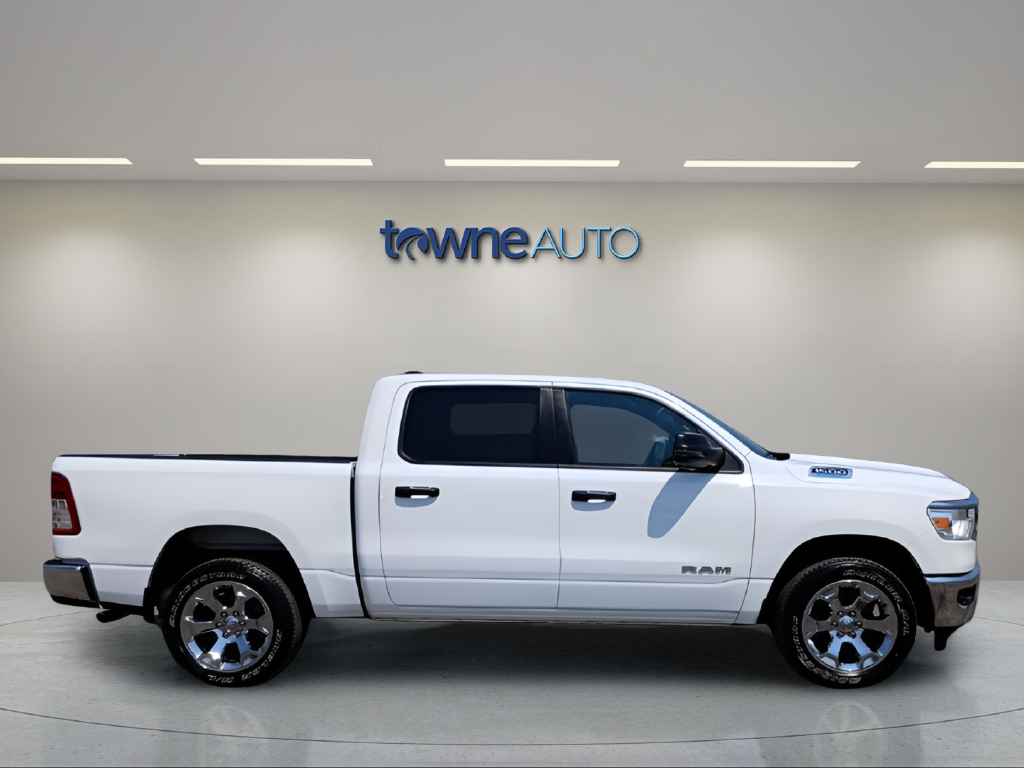 Used 2023 White Ram Big Horn/Lone Star image 8