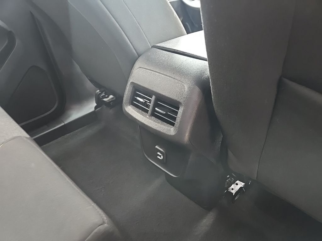 Used 2024 White Chevrolet LT image 79