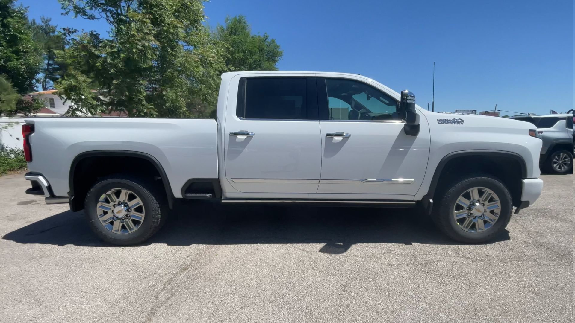 2026 Chevrolet Silverado 2500 HD High Country - Photo 9