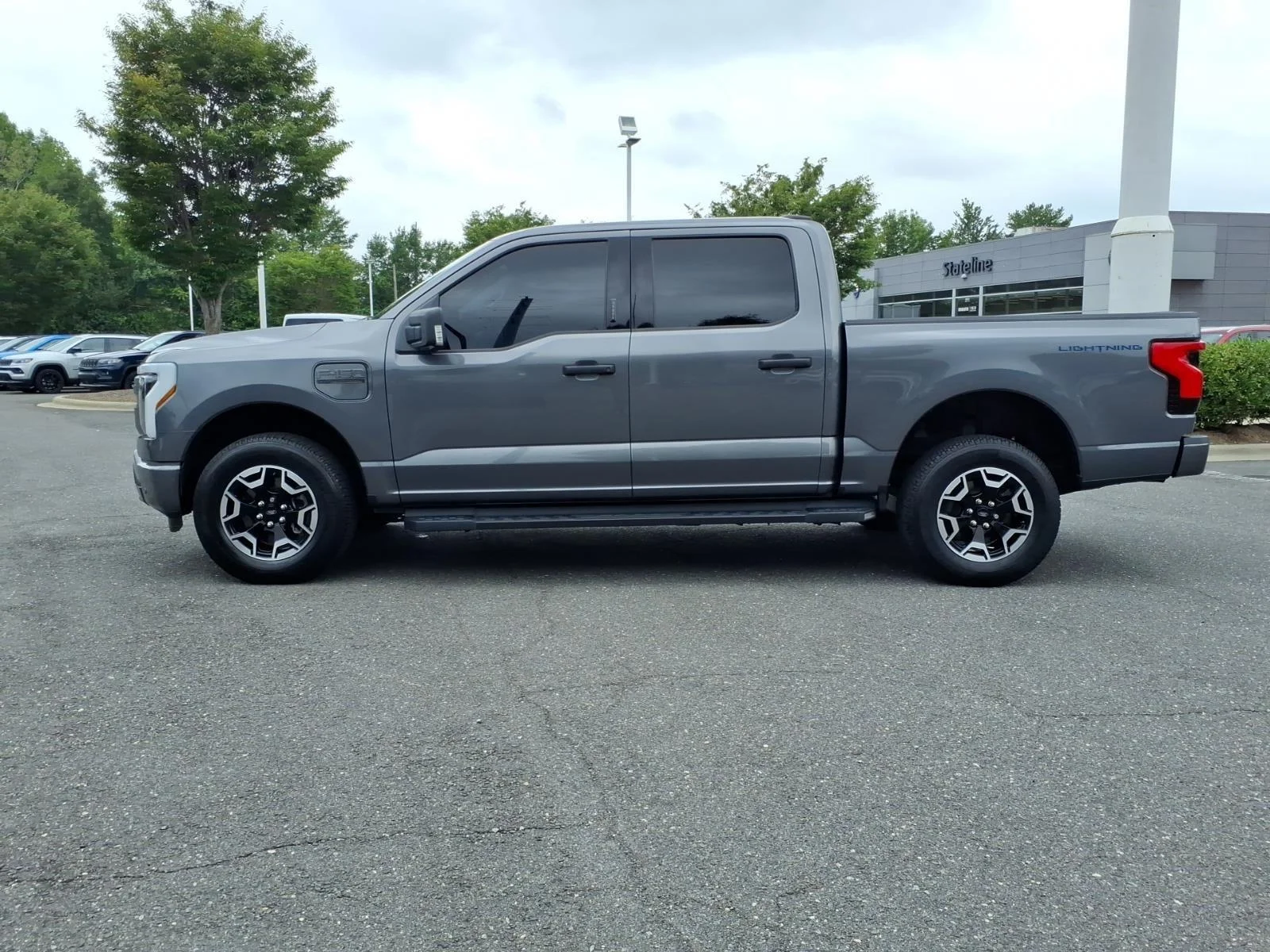 Used 2023 Carbonized Gray Metallic Ford XLT image 3